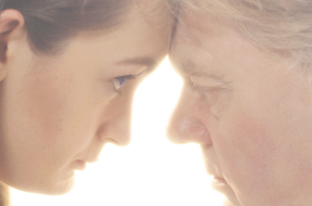 Xénia Puiggrós & Adam Nelson sci-fi short EMU