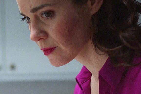 Colorado-Actress Nicole Olson Works both in front of the camera & behind it