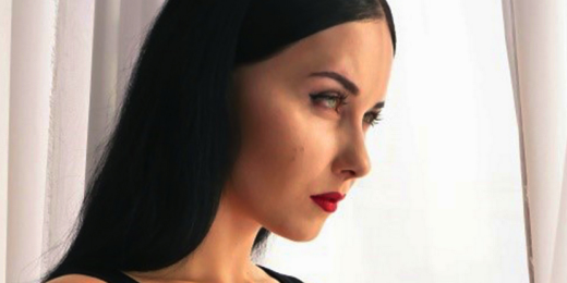 Belgian Actress Laura Van Yck Wins Award for “From a Barren State”