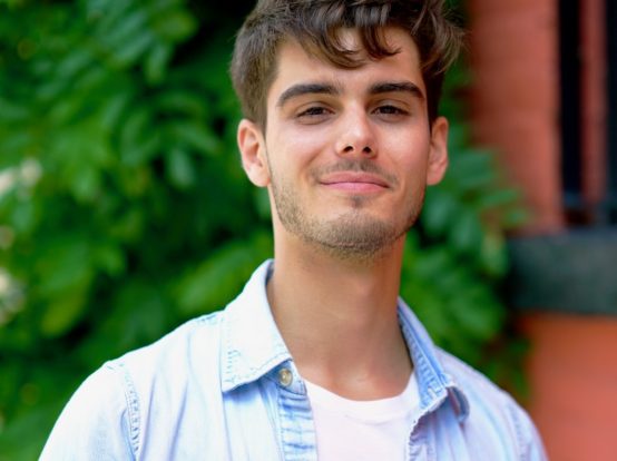 Elsewhere (A Flor Azul) Casestudy: The Filmmaking of Guilherme Pedra