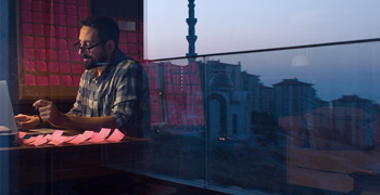 One-Third of a Second: Masterful Debut Short by Burak Oguz Saguner