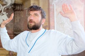 Maciej Kawalski’s 2X Oscar-Qualifying Comedy, Atlas – The Right One