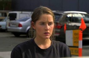 Australian Actress Kira Nelson Re-Enacts #METOO with ‘Her Mattress’