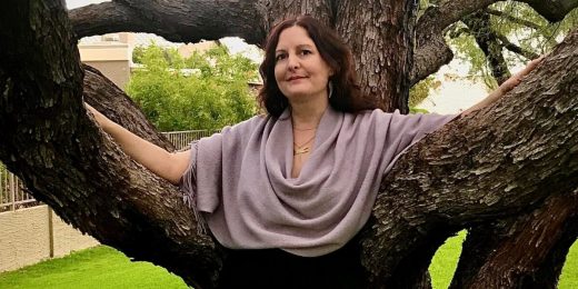 Melissa Rue Crafts Girl’s Courage into “Esperanza’s Turn”