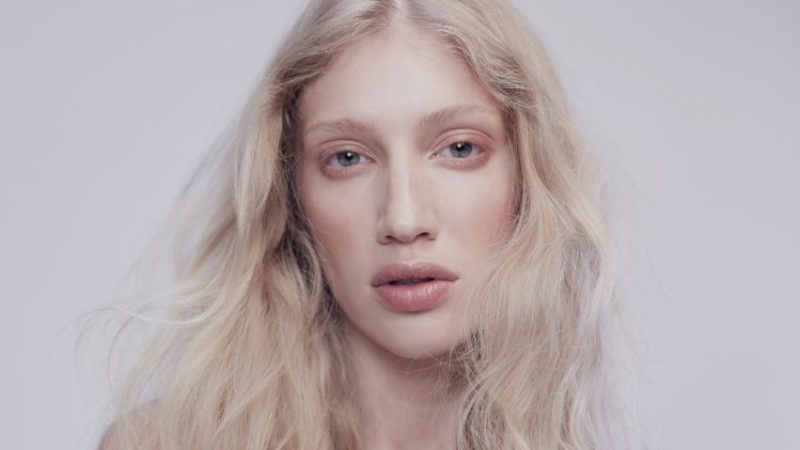 Upcoming Actress Emily Eckes on Alice Fades Away
