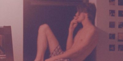 Fog Around August Review: A Man Can Be Vulnerable with A Woman
