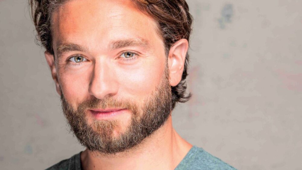 In Conversation with Louis James on Howard J. Ford's Film Escape