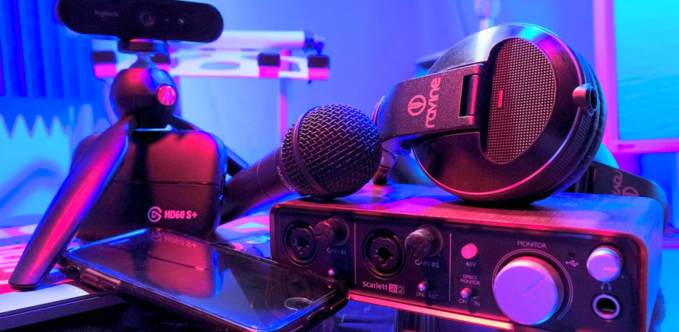 How Have Live Streaming and SVOD Streaming Services Impacted Hollywood Cinema?