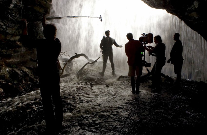 batman begins_indieactivity