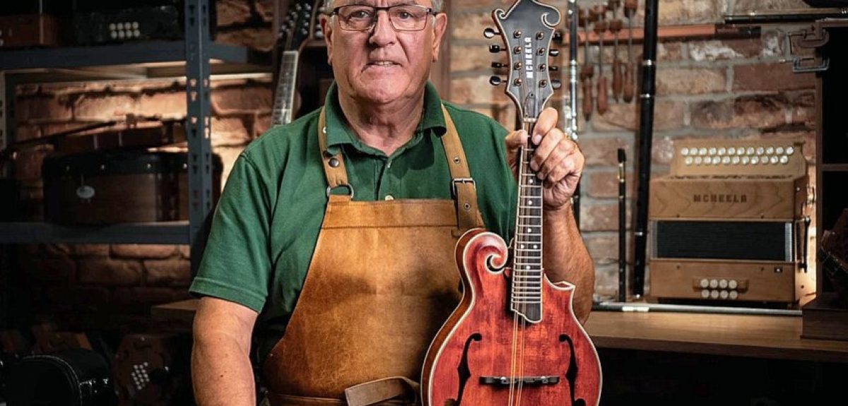 How Does Playing Mandolin Support Your Musical Growth?