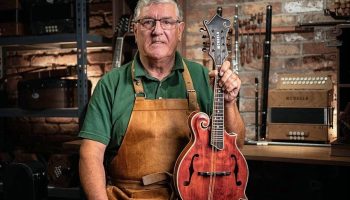 How Does Playing Mandolin Support Your Musical Growth?