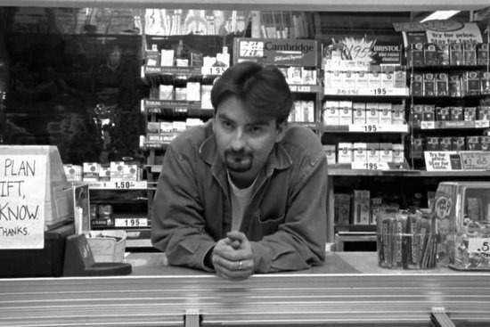 Kevin Smith independent film clerks Dante-Clerks_indieactivity