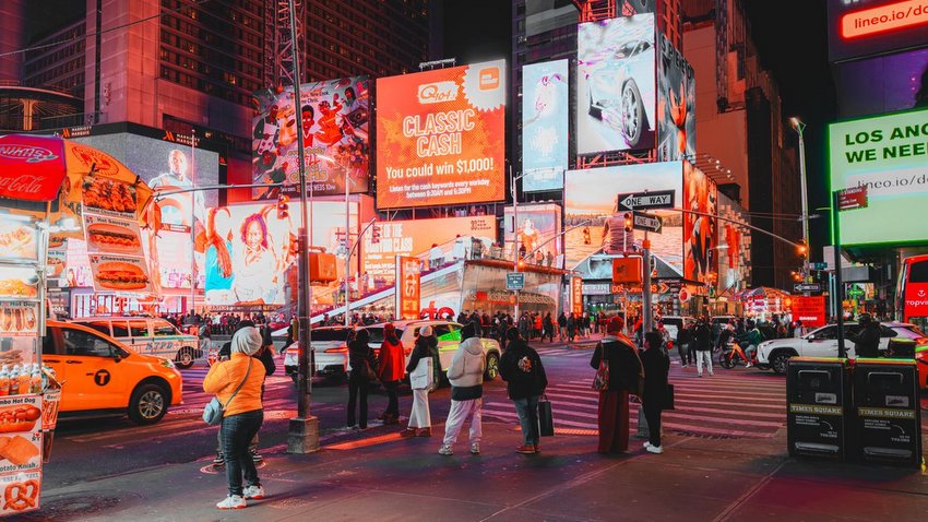 impact of advertising on canadians_indieactivity