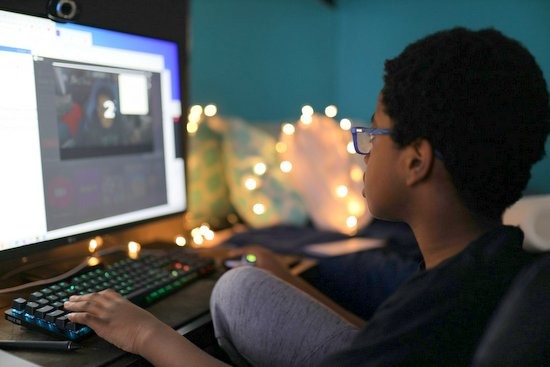 How to make money through gaming