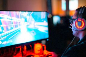 5 Realistic Ways To Make Money Through Gaming And Gambling
