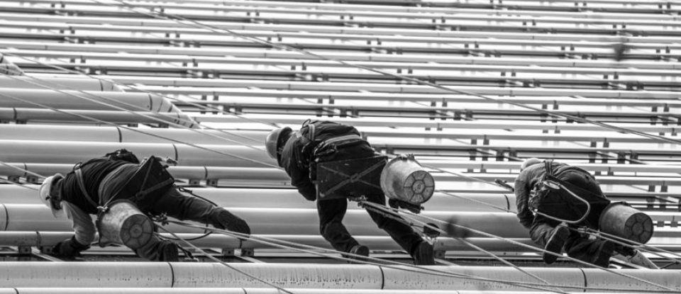 How High-Rise Construction Teams Plan Fall Protection