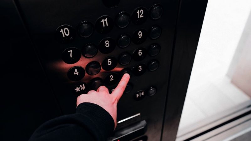 How to Choose the Right Residential Lift for a Multilevel Home