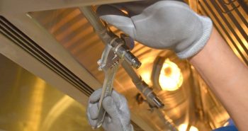 How Hiring a Plumber in Phoenix Prevents Slab Leaks